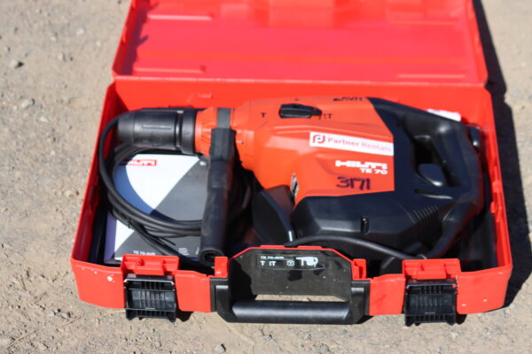 2024 HILTI TE70ATCAVR