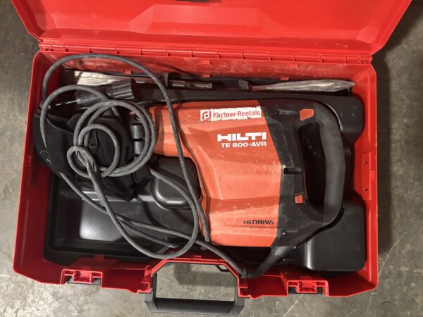 2023 HILTI TE800AVR